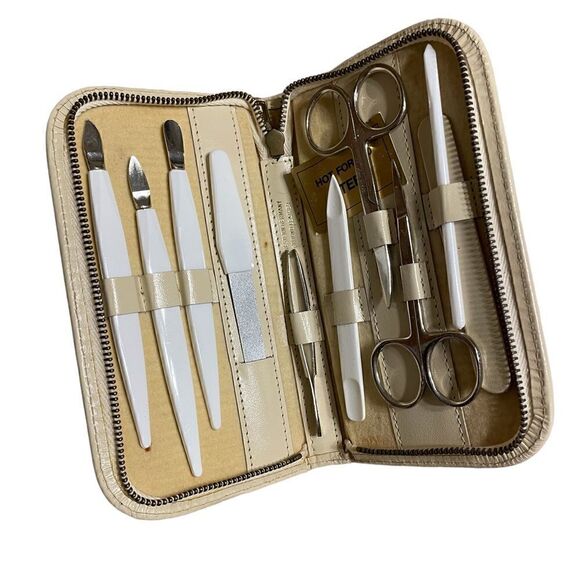 Vintage Cream Leather West Germany Manicure Set - Picture 2 of 11